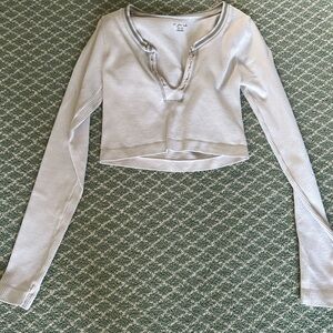 urban long sleeve top